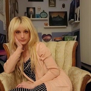 Meet your Posher, Amber